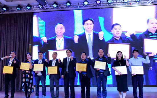 回昔往首，發(fā)力明天！盤點偉業(yè)牌2017年度大事記